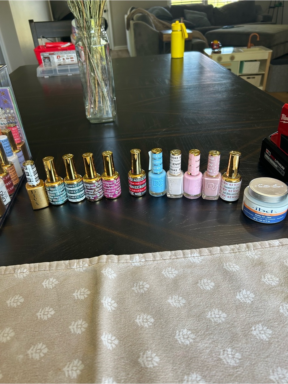 DND gel and regular polish bundle + builder gel.